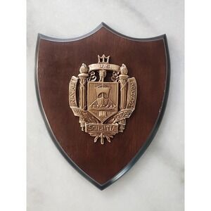 USNA Crest Metal Bronze Cast  4.5 X 6 in Mounted on Wooden Plaque Removable Vtg